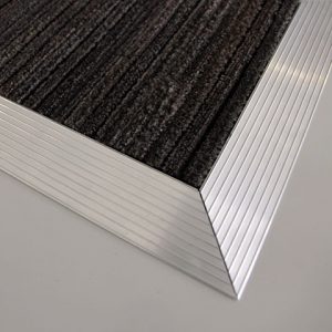 Felpudo Tirex - Detalle rampa en aluminio