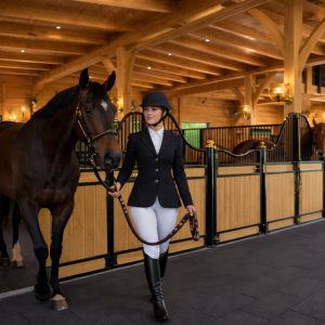 Suelos de caucho para establos y boxes de caballos
