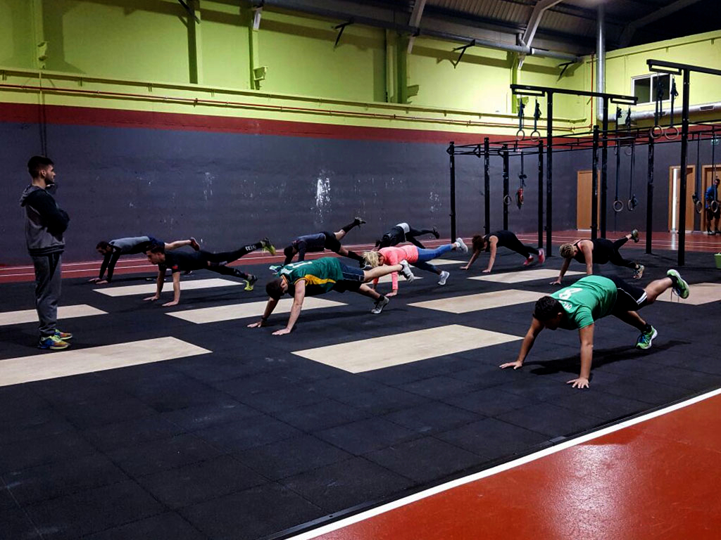 Suelo CrossFit: el PVC la opción perfecta para los gimnasios - EcoSuelosPVC