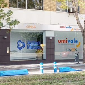 Clínica Umivale Activa Málaga - Pavimentos y revestimientos ligeros